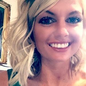 Meet your Posher, Leslie